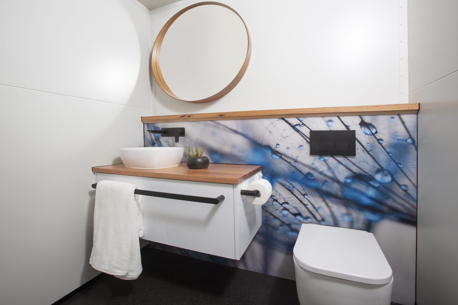 Portable Bathroom Hire Shower & Toilet Combo Melbourne