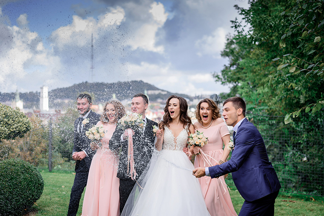 Wedding Toilet Hire: Common Planning Mistakes That Turn Guests Off